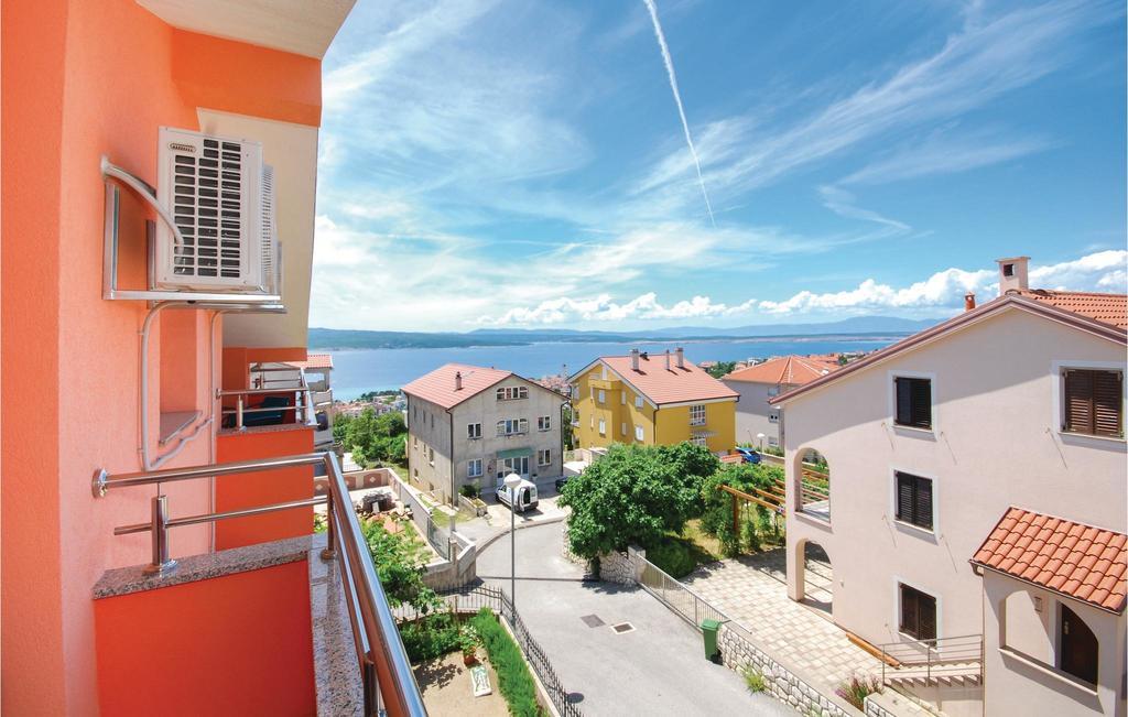 Stunning Apartment In Crikvenica With Wifi エクステリア 写真