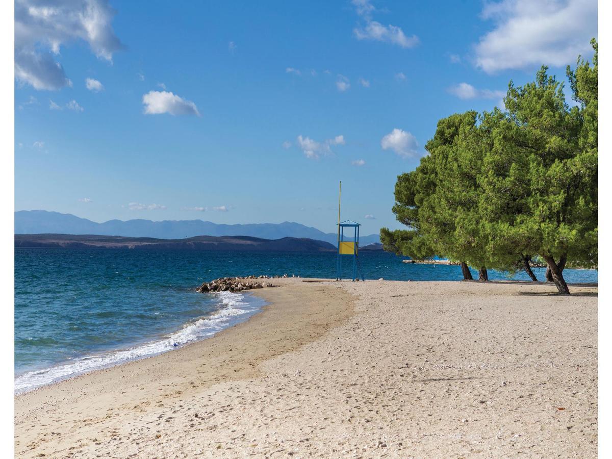 Stunning Apartment In Crikvenica With Wifi エクステリア 写真